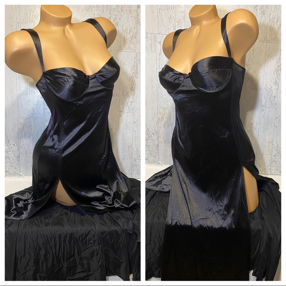 🎊🎉HOST PIC🎊🎉 VNTG Black Liquid Satin long night gown Victoria Secret Sissy - Picture 5 of 14